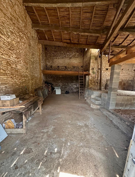 French property for sale in Nanteuil-en-Vallée, Charente - €31,600 - photo 5