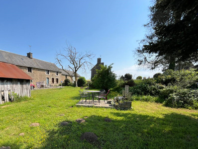 Maison à vendre à Saint-Hilaire-du-Harcouët, Manche, Basse-Normandie, avec Leggett Immobilier