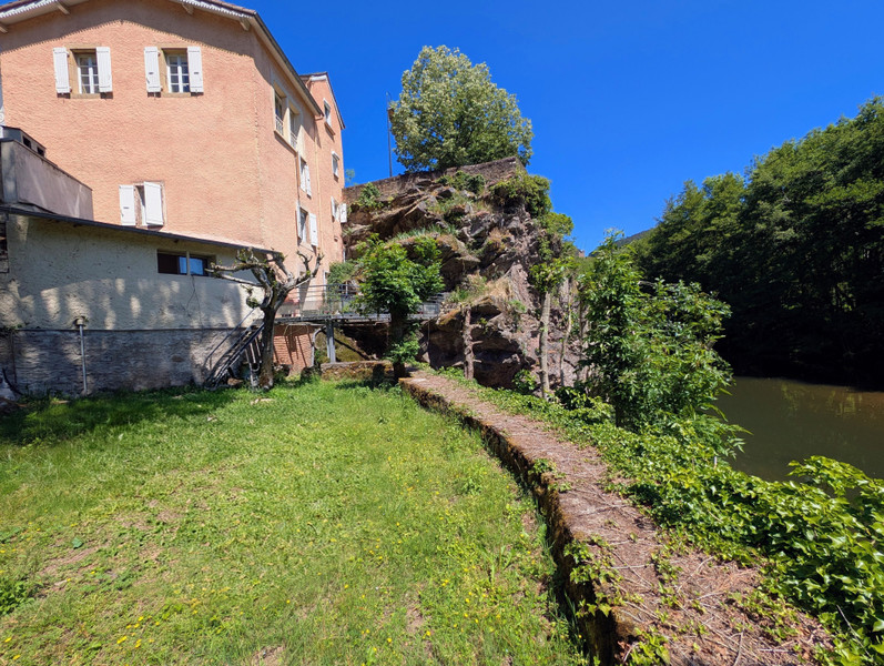 French property for sale in Saint-Sernin-sur-Rance, Aveyron - €547,000 - photo 1