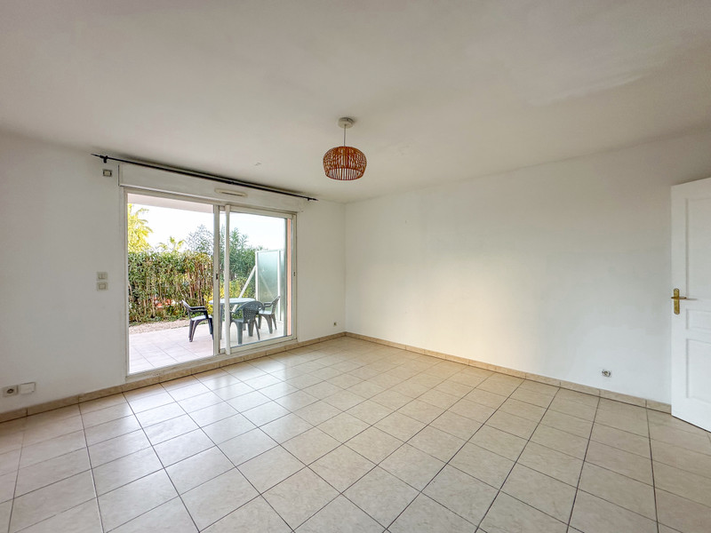 French property for sale in Antibes, Alpes-Maritimes - €295,000 - photo 6