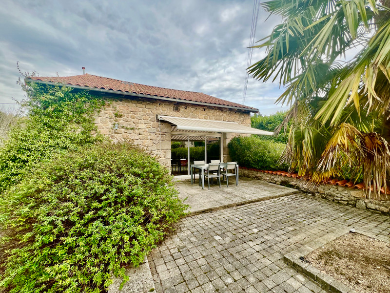 French property for sale in Saint-Estèphe, Dordogne - €214,000 - photo 1