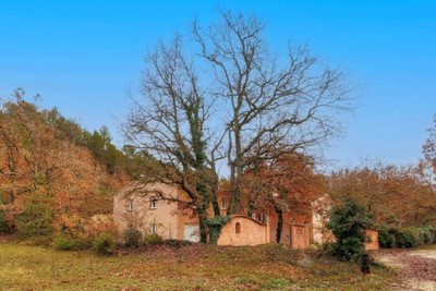 Maison à vendre à Caseneuve, Vaucluse, PACA, avec Leggett Immobilier