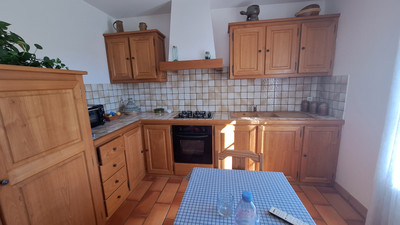 French property for sale in Rustrel, Vaucluse - €301,768 - photo 2
