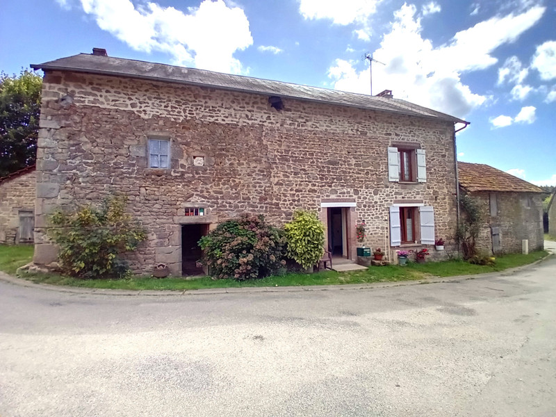 French property for sale in Augne, Haute-Vienne - €125,350 - photo 0