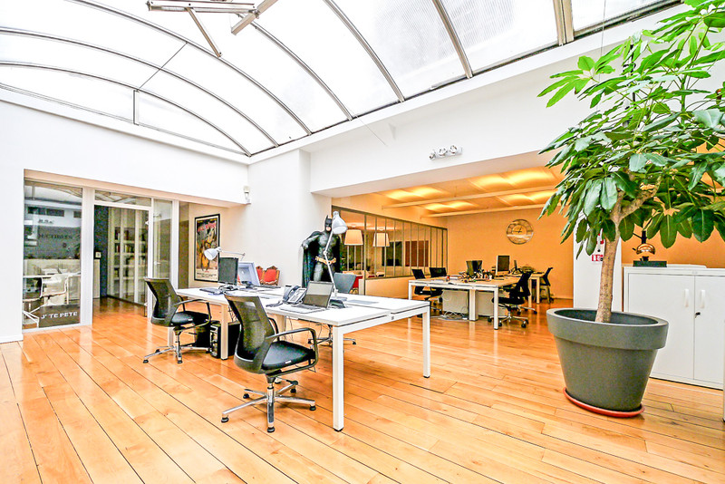 French property for sale in Paris 18e Arrondissement, Paris - €3,750,000 - photo 1