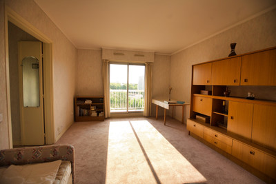 French property for sale in Bagneux, Hauts-de-Seine - €260,000 - photo 2