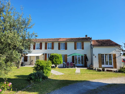 Maison à vendre à Sigogne, Charente, Poitou-Charentes, avec Leggett Immobilier