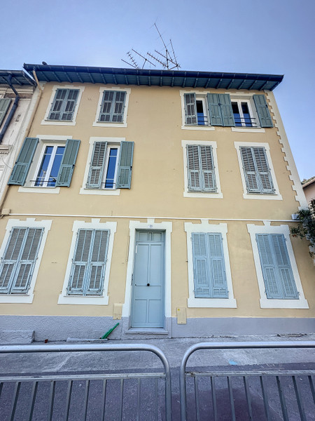 French property for sale in Nice, Alpes-Maritimes - €235,000 - photo 4
