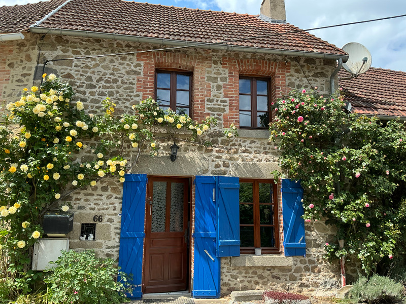 Propriété à vendre à Cressat, Creuse - 172 800 €