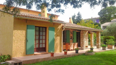 Maison à vendre à Cornillon, Gard, Languedoc-Roussillon, avec Leggett Immobilier