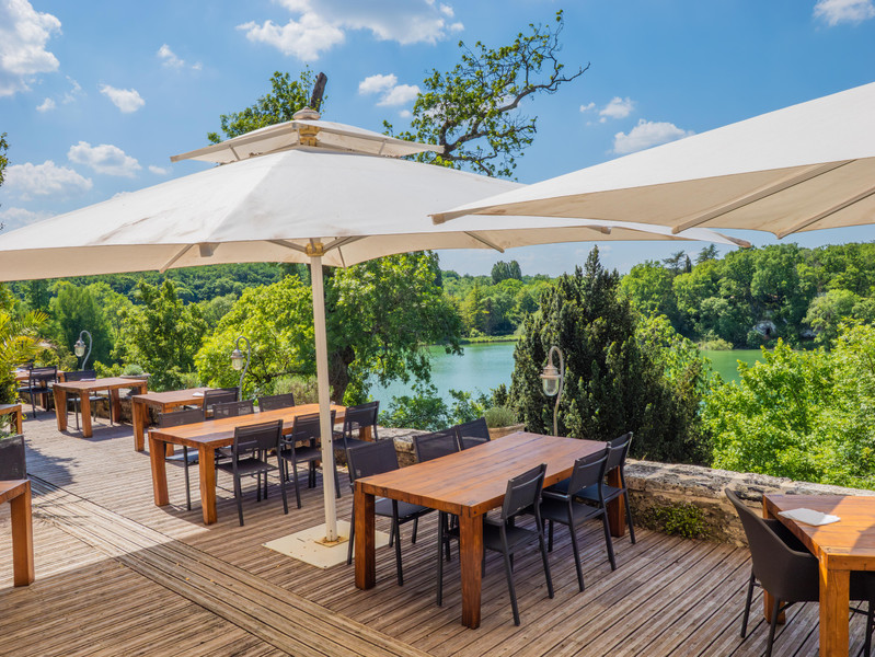 Propriété à vendre à Angoulême, Charente - 3 150 000 €
