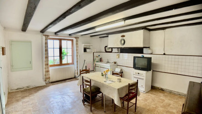 French property for sale in Saint-Léomer, Vienne - €55,000 - photo 2