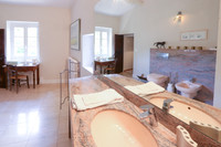 Maison à vendre à Rustrel, Vaucluse - 2.295.000 € - photo 10