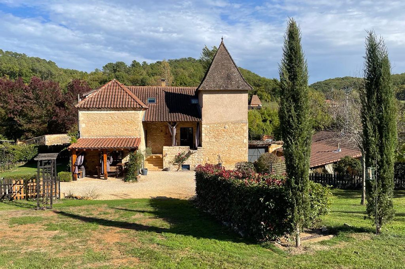French property for sale in Puy-l'Évêque, Lot - €695,000 - photo 10