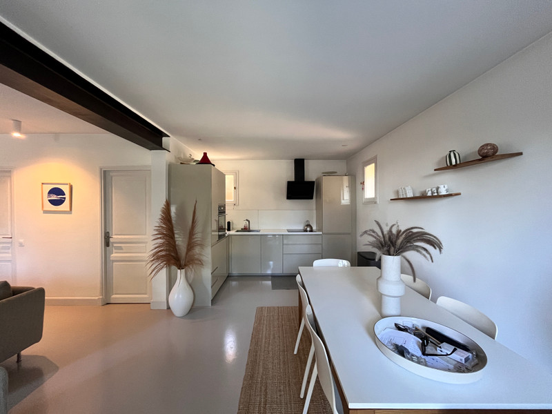 French property for sale in Rochefort-du-Gard, Gard - €399,000 - photo 2