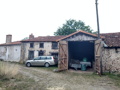 French property for sale in Lathus-Saint-Rémy, Vienne - €66,600 - photo 7