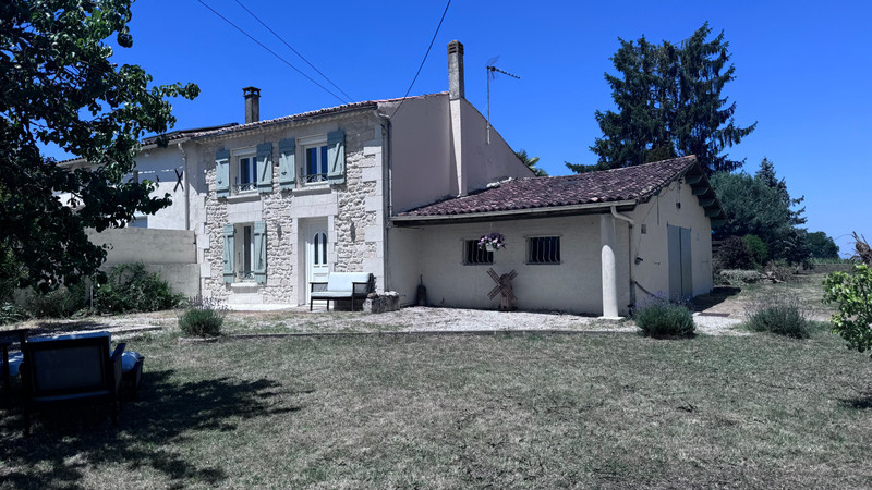 Propriété à vendre à Saint-Simon-de-Bordes, Charente-Maritime - 152 600 €