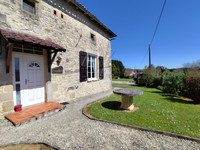 Maison à vendre à Le Grand-Madieu, Charente - 178.200 € - photo 10
