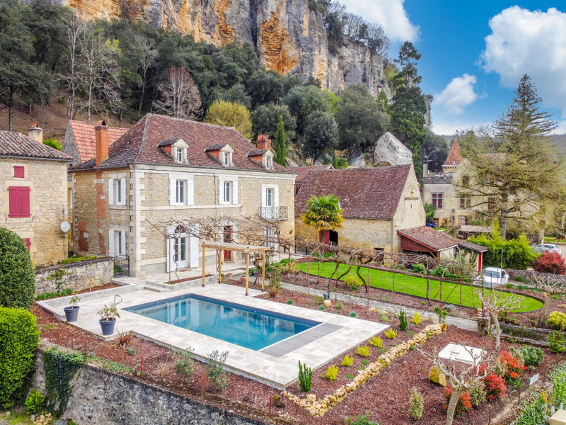 Maison à vendre à La Roque-Gageac, Dordogne - 685 000 € - photo 1