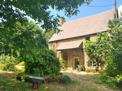 house for sale in Orne