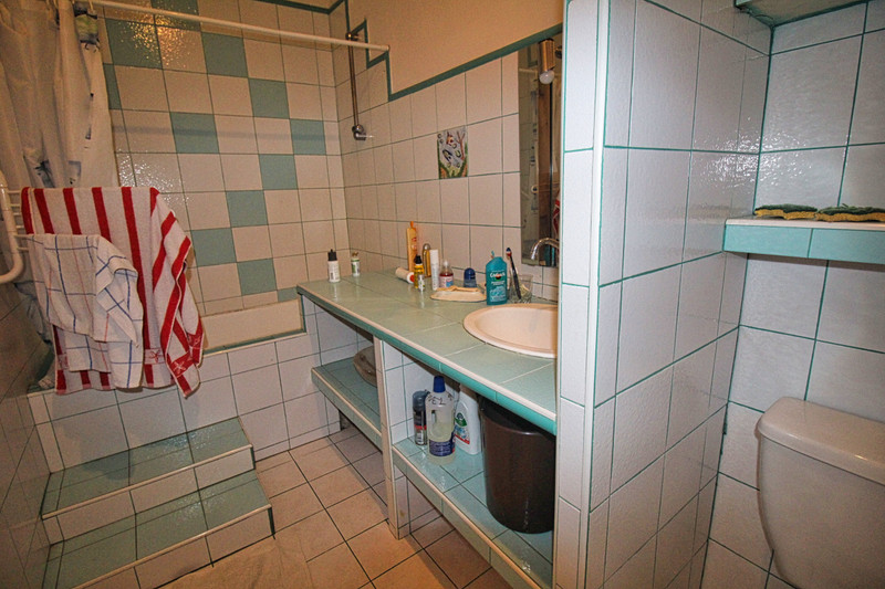 French property for sale in Confolens, Charente - €222,000 - photo 13
