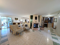 Maison à vendre à Montendre, Charente-Maritime - 318.000 € - photo 4
