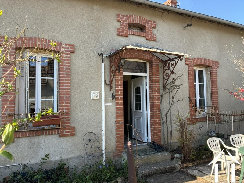 French property for sale in Mont-et-Marré, Nièvre - €70,000 - photo 1