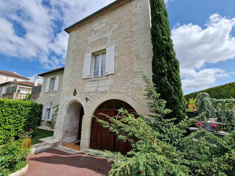 Maison à vendre à Coulounieix-Chamiers, Dordogne - 493 000 € - photo 1