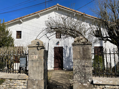 French property for sale in Aubigné, Deux-Sèvres - €61,600 - photo 10
