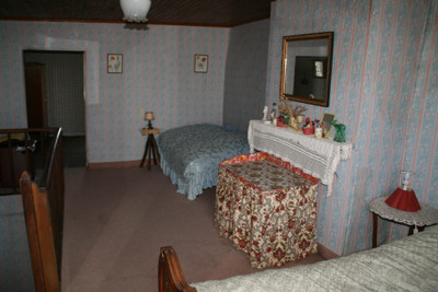 French property for sale in Mialet, Dordogne - €49,000 - photo 6