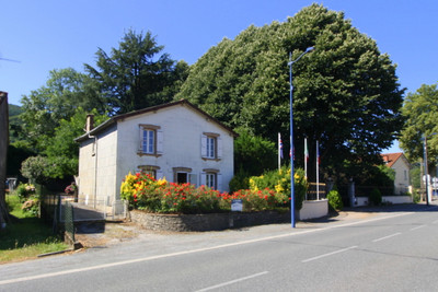 Maison à vendre à Lacabarède, Tarn, Midi-Pyrénées, avec Leggett Immobilier