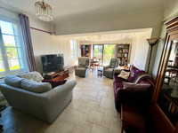 Maison à vendre à La Sauvetat-du-Dropt, Lot-et-Garonne - 299.900 € - photo 4