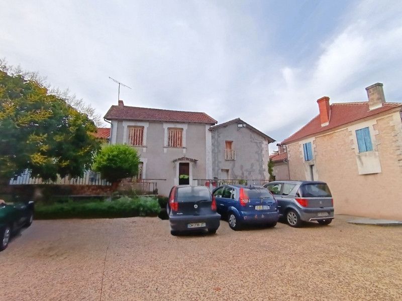 Maison à vendre à Grand-Brassac, Dordogne - 69.700 € - photo 1