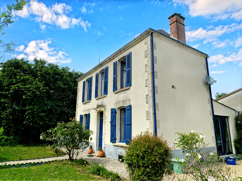 French property for sale in L'Orbrie, Vendée - €149,900 - photo 1