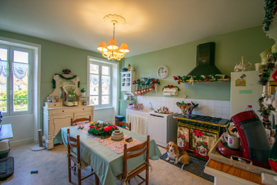 French property for sale in Merlines, Corrèze - €171,200 - photo 3