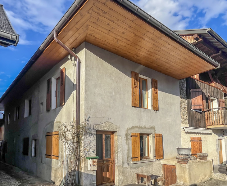 French property for sale in Doussard, Haute-Savoie - €470,000 - photo 0