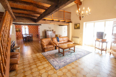 French property for sale in Saint-Clair, Vienne - €278,199 - photo 4