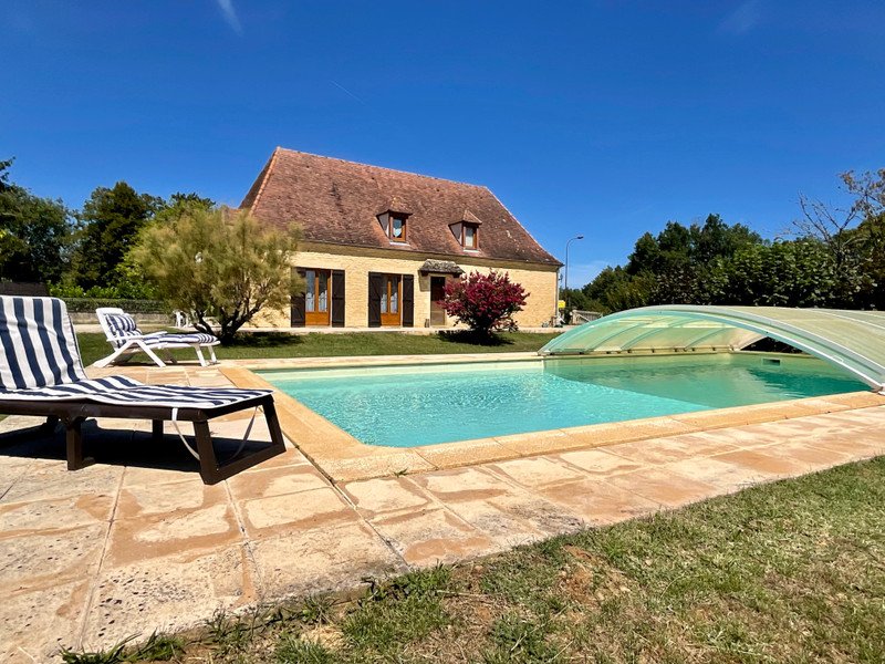 Maison à vendre à Salignac-Eyvigues, Dordogne - 349 000 € - photo 1