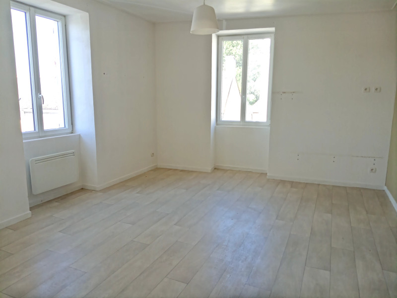 French property for sale in Villeneuve-en-Perseigne, Sarthe - €204,000 - photo 4