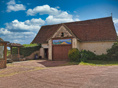 French property for sale in Loches, Indre-et-Loire - €256,800 - photo 4
