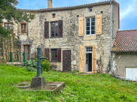 Terrace for sale in Montcuq-en-Quercy-Blanc Lot Midi_Pyrenees