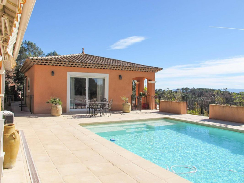 French property for sale in Flayosc, Var - €785,000 - photo 6