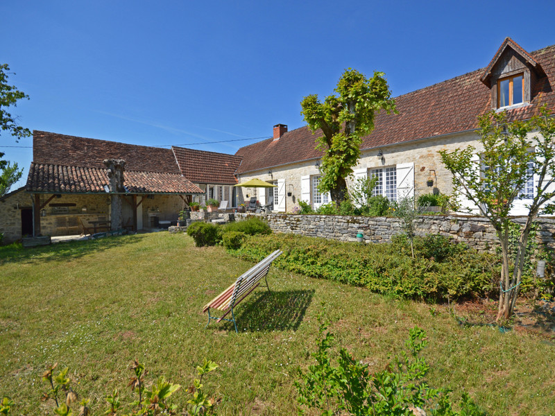 French property for sale in Brouchaud, Dordogne - &#8364;471,700 - photo 3