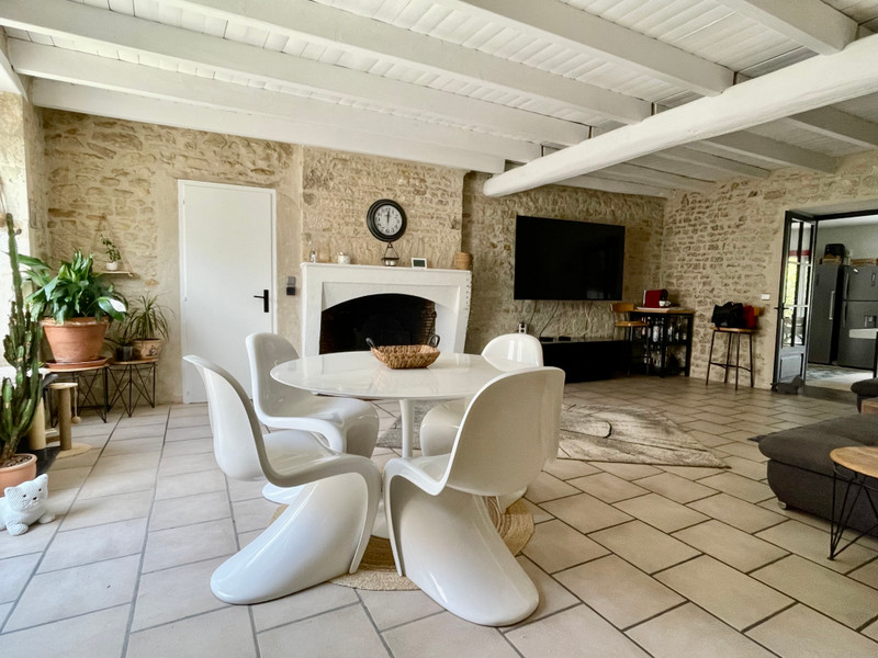 French property for sale in Marcillac-Lanville, Charente - &#8364;233,200 - photo 4