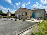 Commerce à vendre à Oradour-Fanais, Charente - 54.600 € - photo 10