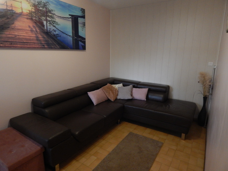 French property for sale in Ronsenac, Charente - €185,000 - photo 8