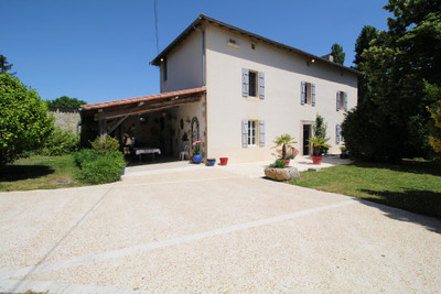 house for sale in Charente