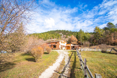 French property for sale in Barrême, Alpes-de-Haute-Provence - €567,000 - photo 14