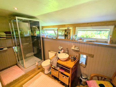French property for sale in Arnac-Pompadour, Corrèze - €162,000 - photo 5