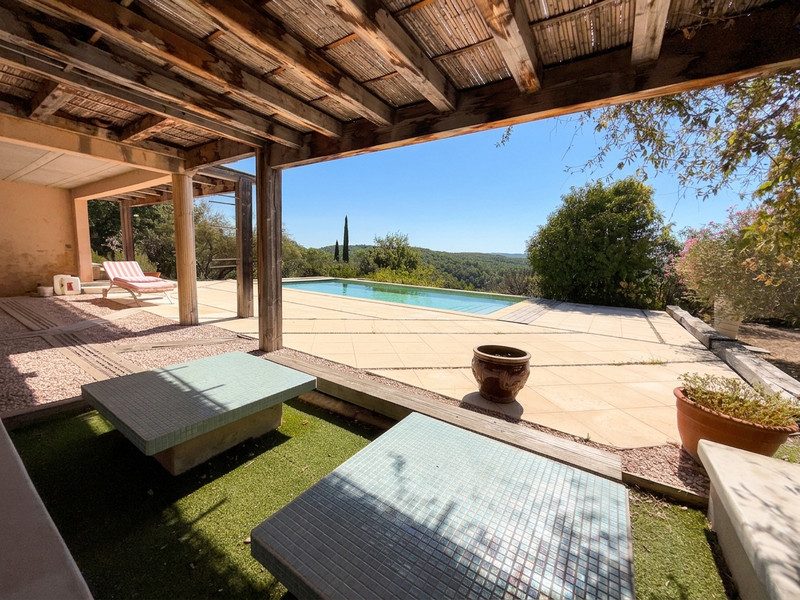 French property for sale in Entrecasteaux, Var - €795,000 - photo 3